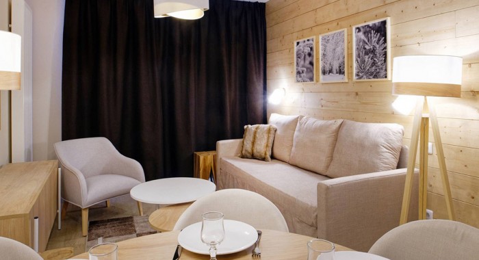 Residence L'eclose, Alpe d'Huez ski chalet, image 3